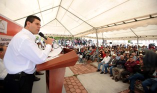 LLAMA EL GOBERNADOR A LA UNIDAD PARA HACER FRENTE A LA INSEGURIDAD