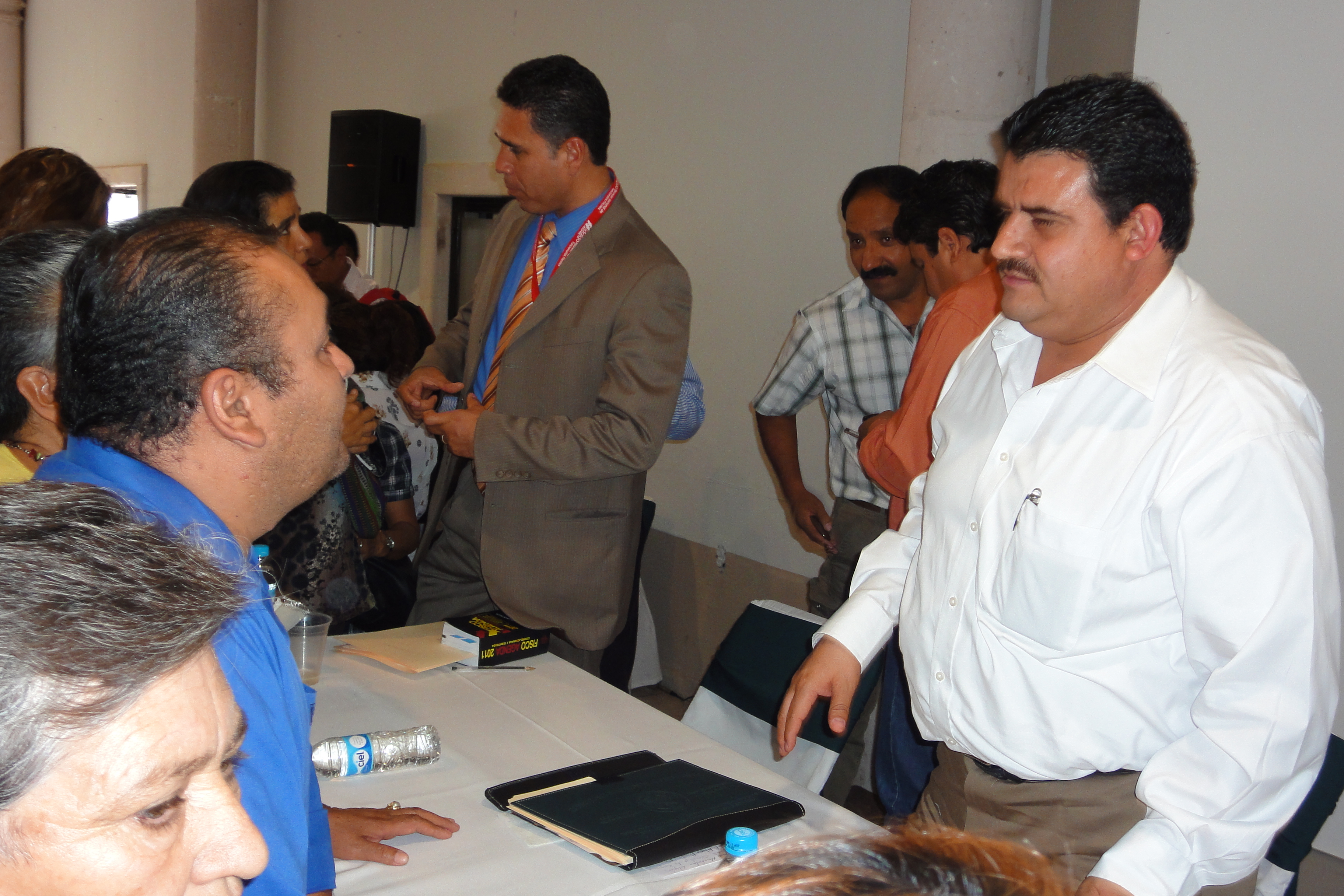 INICIA  EN MAZAPIL ENTREGA DE UNIFORMES ESCOLARES GRATUITOS