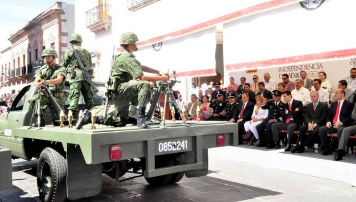 PRESENCIA MAR DESFILE CONMEMORATIVO DEL CCI ANIVERSARIO DE LA INDEPENDENCIA DE MÉXICO