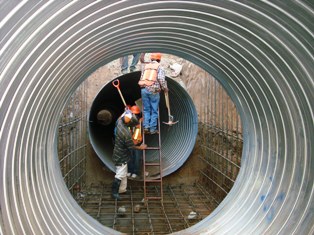 AVANZA CONSTRUCCIÓN DEL DRENAJE PLUVIAL EN GUADALUPE