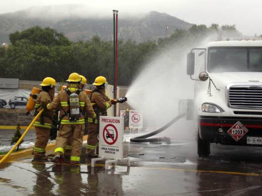 REALIZA PROTECCIÓN CIVIL MACRO SIMULACRO DE EVACUACIÓN