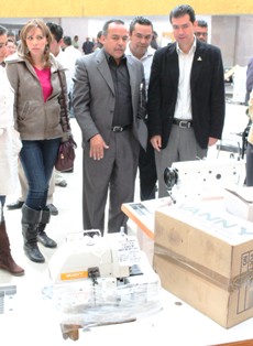 CON DESFILE ARRANCAN ACTIVIDADES DEL  1ER FESTIVAL DEL GLOBO Y AVENTURA GUADALUPE 2011