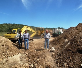 SUPERVISAN OBRA CARRETERA