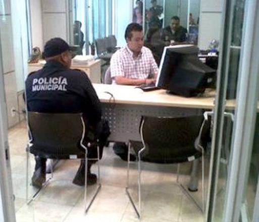 CITA A DECLARAR LA PGJE A 60 POLICÍAS DE GUADALUPE, POR LA DESAPARICIÓN DE UN PEP