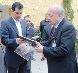 SAUCEDO RAMÍREZ HACE RECORRIDO POR PLANTELES EDUCATIVOS