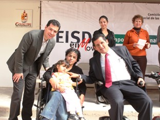 GARANTIZAN FARMACIAS SUMAR, SALUD A TODOS LOS ZACATECANOS