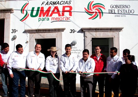 ENTREGA MAR TRAMOS CARRETEROS EN EL MUNICIPIO DE PINOS