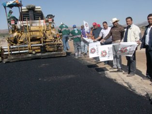 SE MODERNIZAN Y PAVIMENTAN CARRETERAS EN VILLA GARCÍA