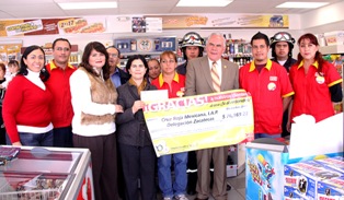 RECIBE CRUZ ROJA DONATIVO DE CLIENTES OXXO, OBTENIDO MEDIANTE REDONDEO
