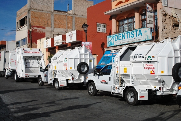 SE MODERNIZAN Y PAVIMENTAN CARRETERAS EN VILLA GARCÍA