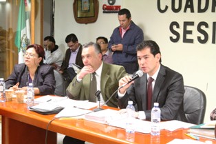 CAPACITAN A PERSONAL DEL SISTEMA PENITENCIARIO