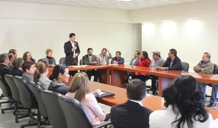 ALCALDE ENTREGA COCINA EN SAN ANTONIO DE PADUA