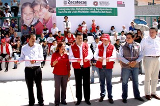 INAUGURAN GOBERNADOR Y ALCALDE  OBRAS DE RESCATE DE ESPACIOS PÚBLICOS EN LA CAPITAL