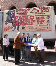 VUELCA Y SALE ILESO