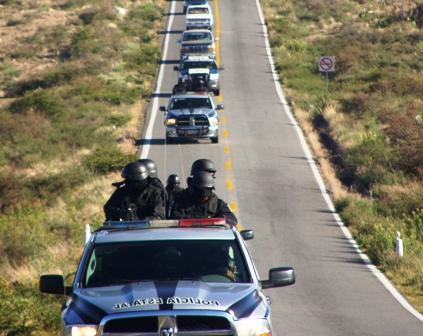 FATAL ACCIDENTE, MUEREN 3 POLICÍAS ESTATALES