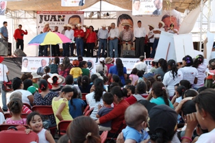 CELEBRAN 30 AÑOS DE SERVICIO