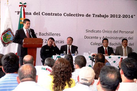 ACUERDAN GOBERNADOR Y SUPDACOBAEZ AUMENTO SALARIAL DE 5.3%