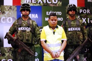 DETIENE EL EJERCITO MEXICANO A 