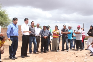 ENTREGA DIF GUADALUPE PAQUETES DE POLLOS