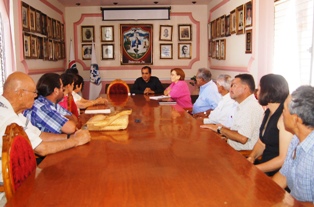 ENTREGA GOBERNADOR PREMIO AL MÉRITO JURÍDICO 2012