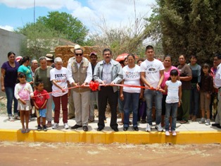 INAUGURA ALCALDE EN SAN PABLO DE RANCHO GRANDE OBRAS REALIZADAS CON EL RAMO 33 FONDO III