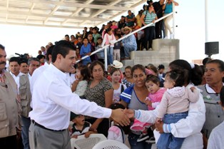 INAUGURA MAR OBRAS DE BENEFICIO COLECTIVO EN PÁNFILO NATERA