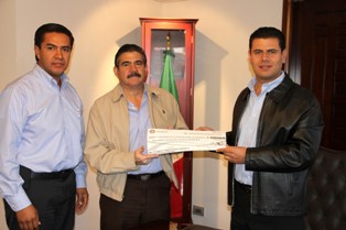 ENTREGA MUNICIPIO 110 UNIDADES DE VIVIENDA A FAMILIAS GUADALUPENSES
