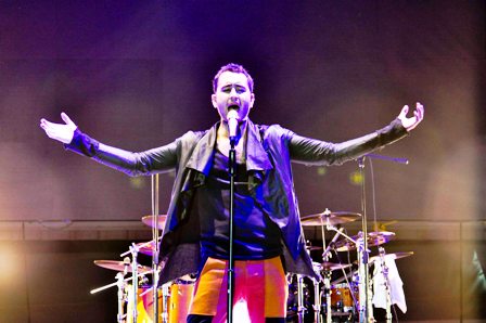 GRAN PRESENTACION DE REIK EN EL TEATRO DEL PUEBLO