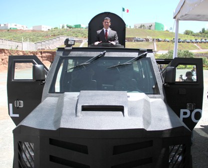 ENTREGA MAR EQUIPO BLINDADO E INVERSIÓN MILLONARIA EN INFRAESTRUCTURA A SEGURIDAD PÚBLICA
