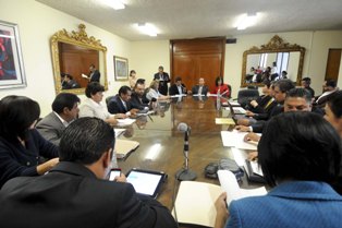 AHORA TRABAJARA EL AYUNTAMIENTO DE ZACATECAS DE 8:00 A 20:00 HORAS