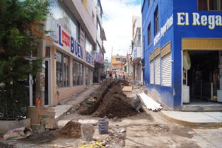 HACE MAR ENROQUES Y NOMBRAMIENTOS DE FUNCIONARIOS