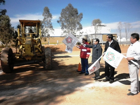 ARRANCA ALCALDE TRABAJOS EN 