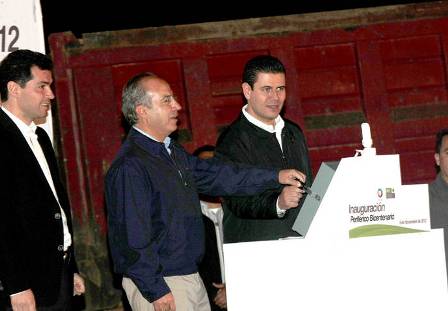INAUGURAN FCH Y MAR ILUMINACIÓN DEL PERIFÉRICO BICENTENARIO