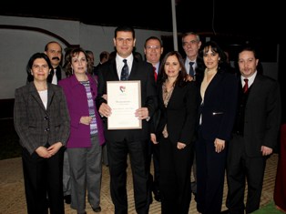RECIBE MAR RECONOCIMIENTO COMO ALUMNO DISTINGUIDO DE LA UNIVERSIDAD PANAMERICANA