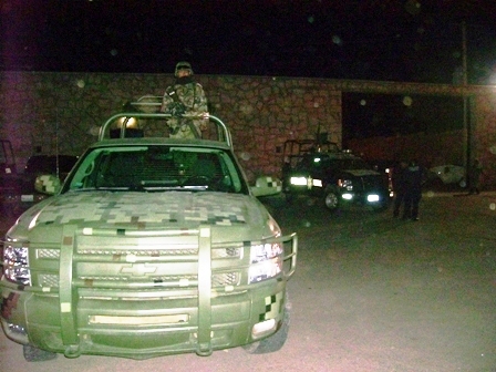 LIBERAN FEDERALES A SECUETRADOS Y CAPTURAN A 3
