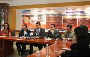 PRESENTAN FORO EXPO TECNOLOGÍA GUADALUPE 2012