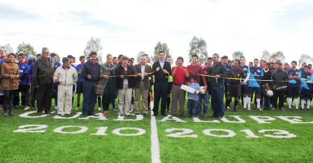 ENTREGA MUNICIPIO DE GUADALUPE CAMPO DE FUTBOL EN UNIDAD DEPORTIVA