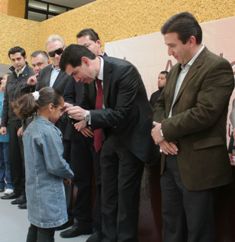 ENTREGA MUNICIPIO Y DELPHI CABLEADOS  460 PARES DE LENTES