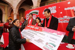 AUTORIZA EPN 850 MDP PARA CIERRE DE AÑO: MAR