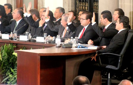 SE REÚNE MAR CON EL PROCURADOR GENERAL DE LA REPÚBLICA, JESÚS MURILLO KARAM