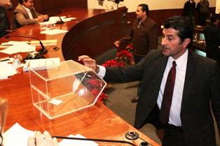 EXHORTO A LEGISLADORES FEDERALES PARA QUE BUSQUEN AMPLIACIÓN DE RECURSOS PARA ZACATECAS
