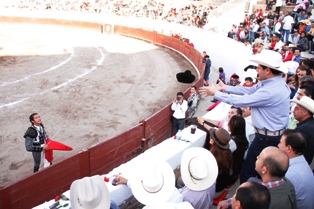 ACUDE MAR A CORRIDA DE FERIA DE JUCHIPILA