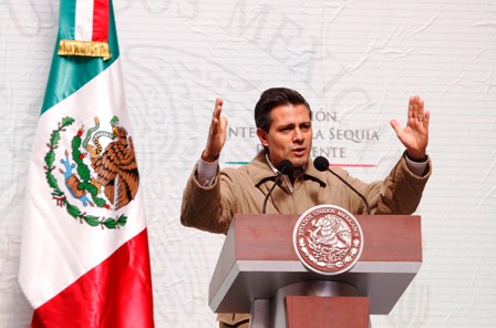 PRESENTA EPN TRES PROGRAMAS DE APOYO SOCIAL