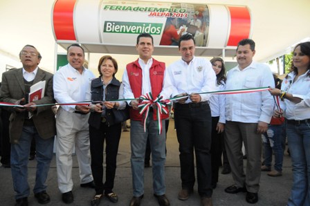 INAUGURA MAR FERIA DEL EMPLEO EN JALPA