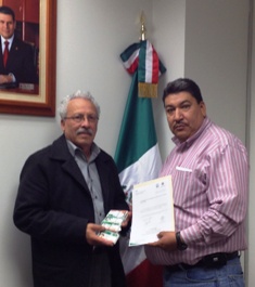 ENTREGA GOBIERNO DE ZACATECAS LICENCIAS DE CONDUCIR A MIGRANTES RADICADOS EN EU