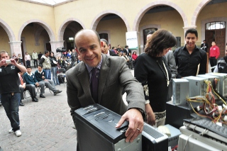ARRANCA ARR CAMPAÑA E-RECICLA 2013