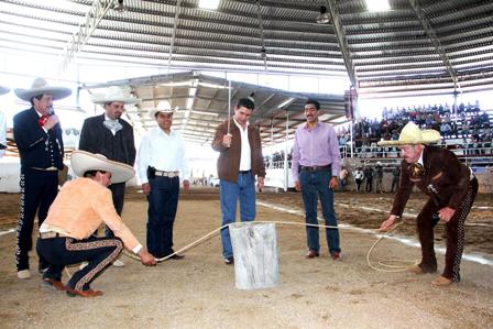ACUDE MAR A REINAUGURACIÓN DE LIENZO CHARRO LA COLONIAL