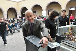 INVITA AYUNTAMIENTO A DONAR DESECHOS ELECTRÓNICOS