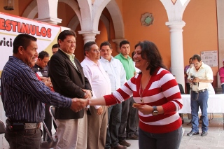 RECONOCE GOBIERNO DE FRESNILLO TRAYECTORIA LABORAL  DE EMPLEADOS DE LA ALCALDÍA