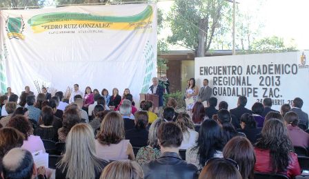 ENTREGA MAR APOYOS POR 26 MDP A AUXILIARES DE SALUD COMUNITARIA